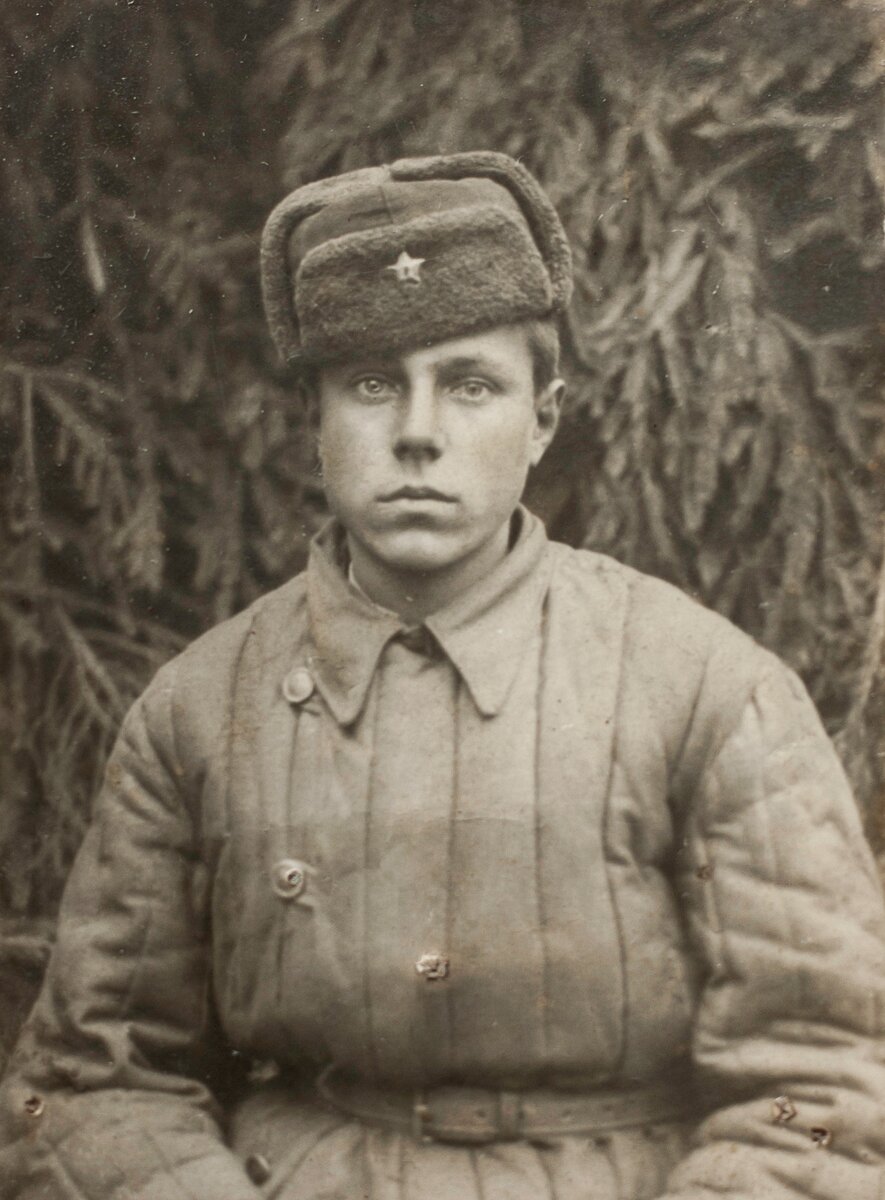 Владимир Иванович Марков. Фото 1943 года. Семейный архив