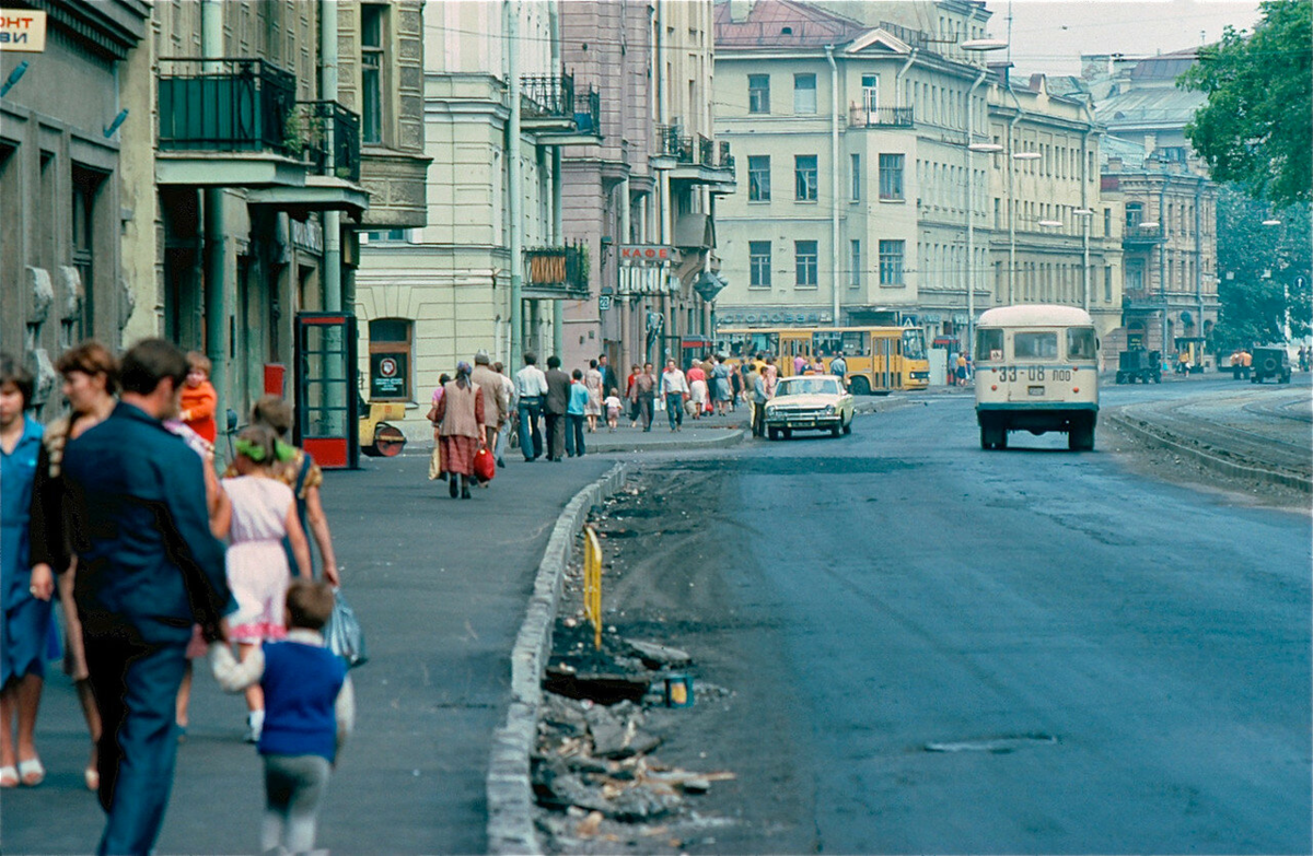 Фото https://photochronograph.ru/2019/12/05/datskij-turist-jorgensen-puteshestvuet-po-sssr-v-1981-godu/, автор Йоргенсен