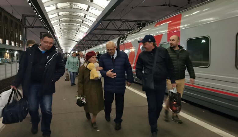 ФОТО: ЗАКОНОДАТЕЛЬНОЕ СОБРАНИЕ ПЕТЕРБУРГА