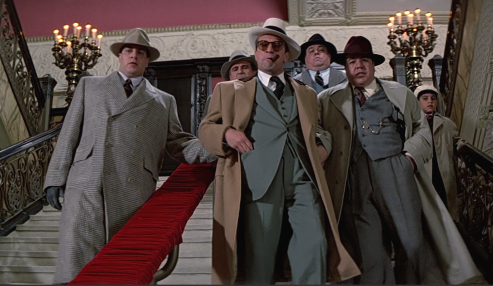 Аль Капоне в исполнении великолепного де Ниро. Источник: just-interes.ru