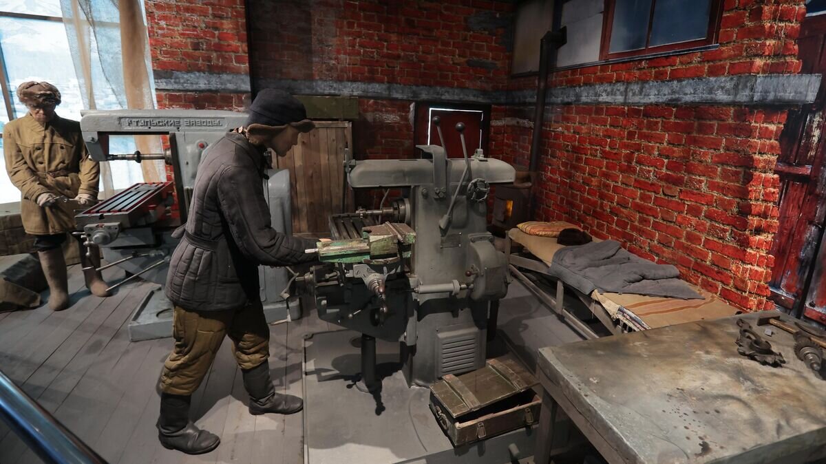    Реконструкция цеха Тульского оружейного завода, представленная в Тульском государственном музее оружия.© РИА Новости / Виталий Белоусов