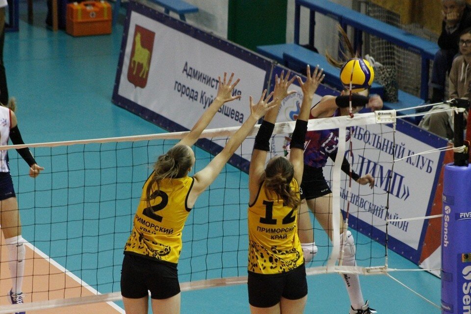     «Приморочка» на предсезонных играх в Куйбышеве. Фото: ВК «Алтай» Барнаул