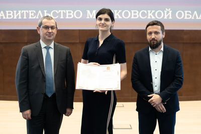    Врач анестезиолог-реаниматолог Щелковской городской больницы Сара Гагиева с сертификатом программы «Социальная ипотека» ©Пресс-служба Щелковской городской больницы