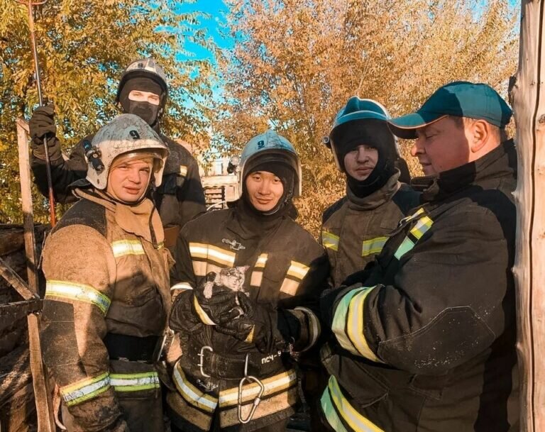    В Орске сотрудники МЧС спасли котят из пожара в бане Белов Михаил Александрович