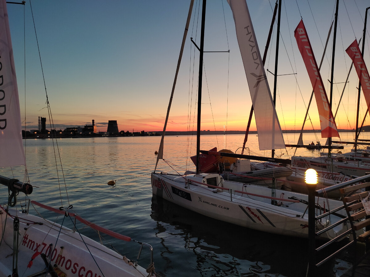 На набережной. Здесь и далее фото автора. 