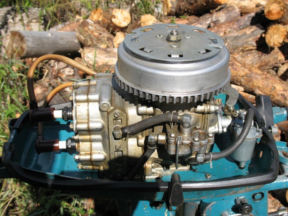 вид со стороны впуска