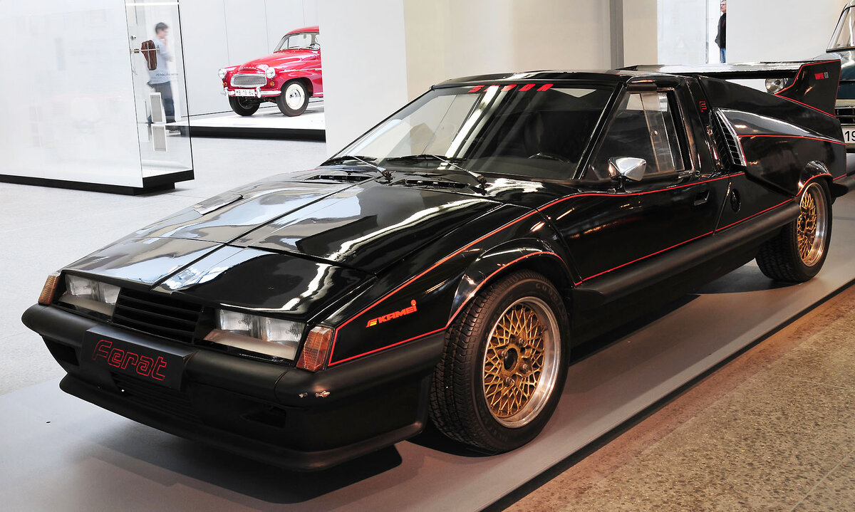 Спорткар Skoda 110 Super Sport немного приукрасили для съёмок в фильме