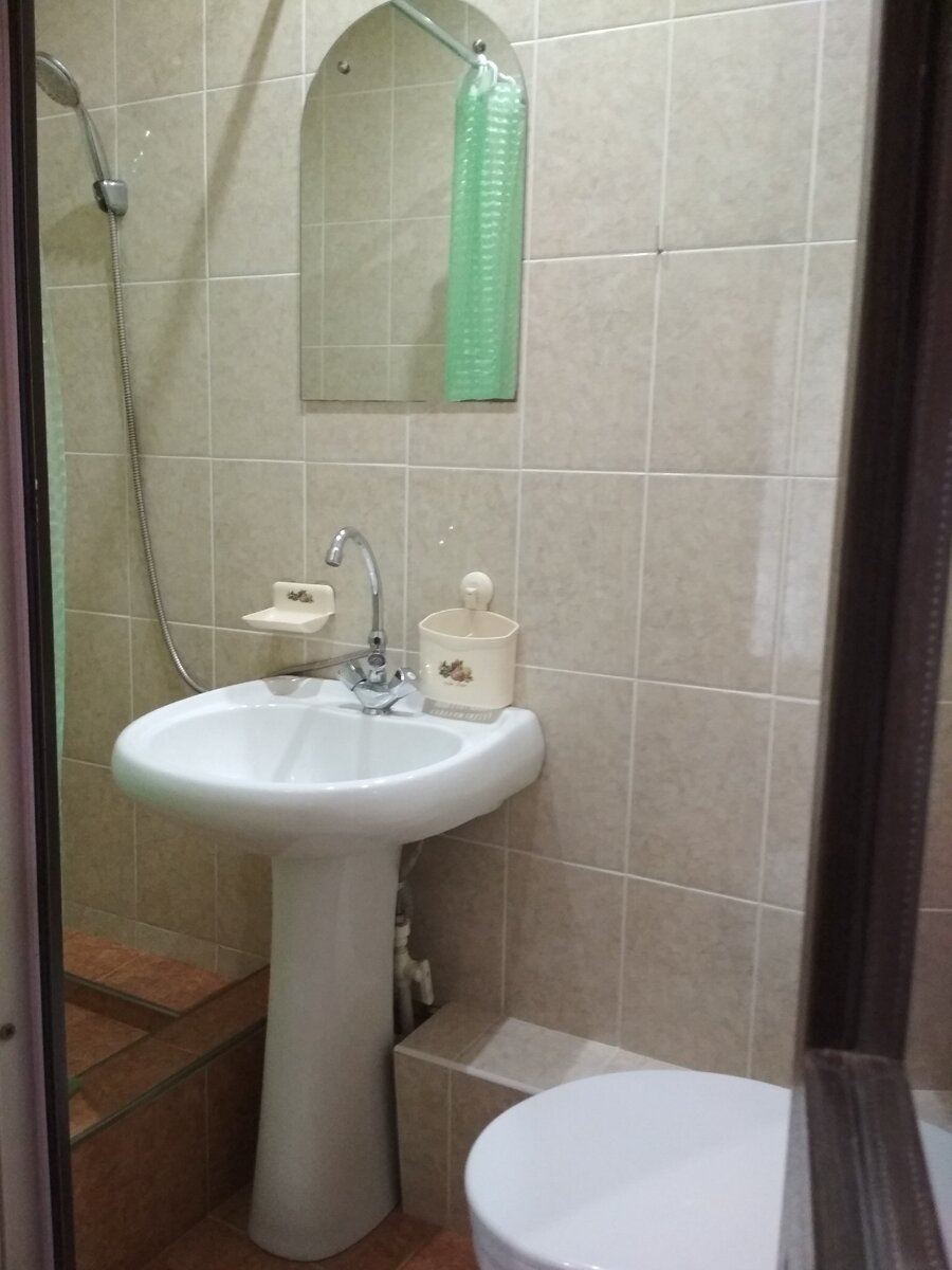 домик у дяди цандрипш. гостевой дом у гурама. краснодар гостевой дом на троицкой 51. цандрипш гостевой дом лакоба 8. гостевой дом град в лазаревском.