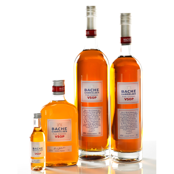 Bache gabrielsen american oak. Коньяк Bache Gabrielsen VSOP. Bache Gabrielsen VSOP 1л цена