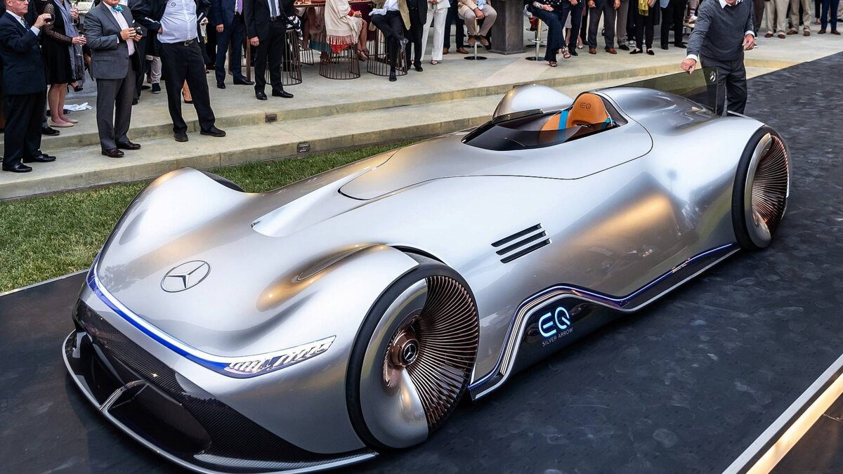 Mercedes Benz Vision EQ Silver