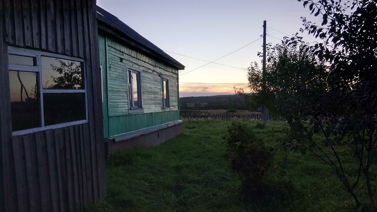 Уютный домик с живописным садом