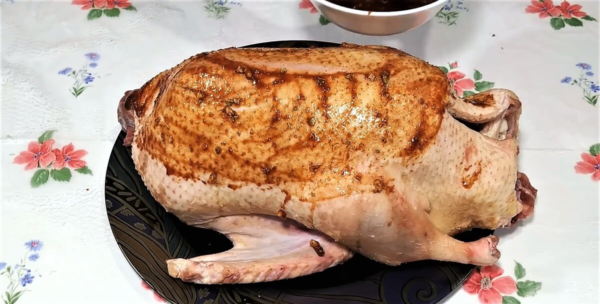 Нежнейшая уточка на праздничный стол! Мясо просто тает во рту!