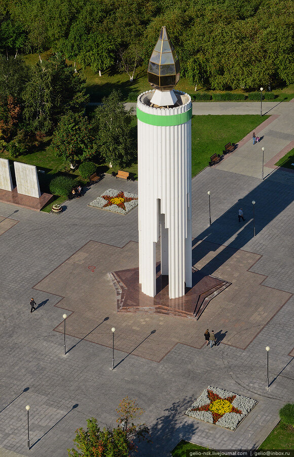 Площадь памяти в тюмени