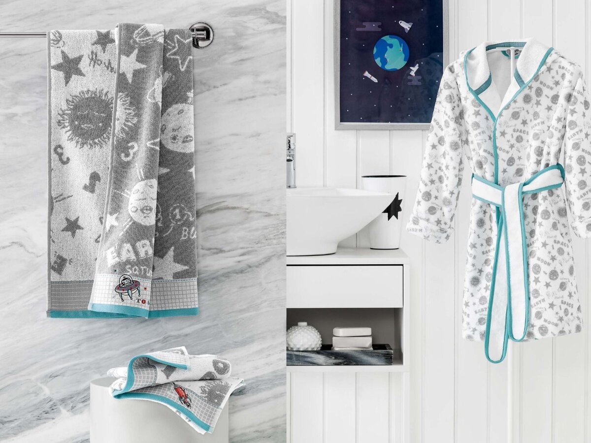Халат и полотенце «Космик»