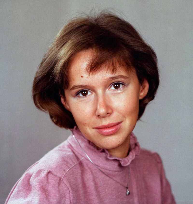 симонова Как живет актриса Евгения Симонова, кто ее муж, приемная дочь и страшная  болезнь | Удивительные параллели | Дзен