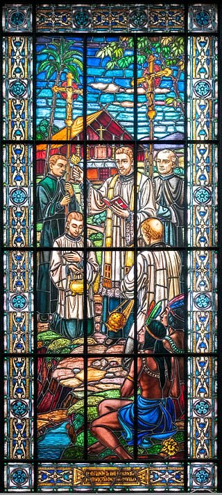 Витраж иезуитской церкви в Сан-Паулу. Автор фото - Wilfredor (Википедия)