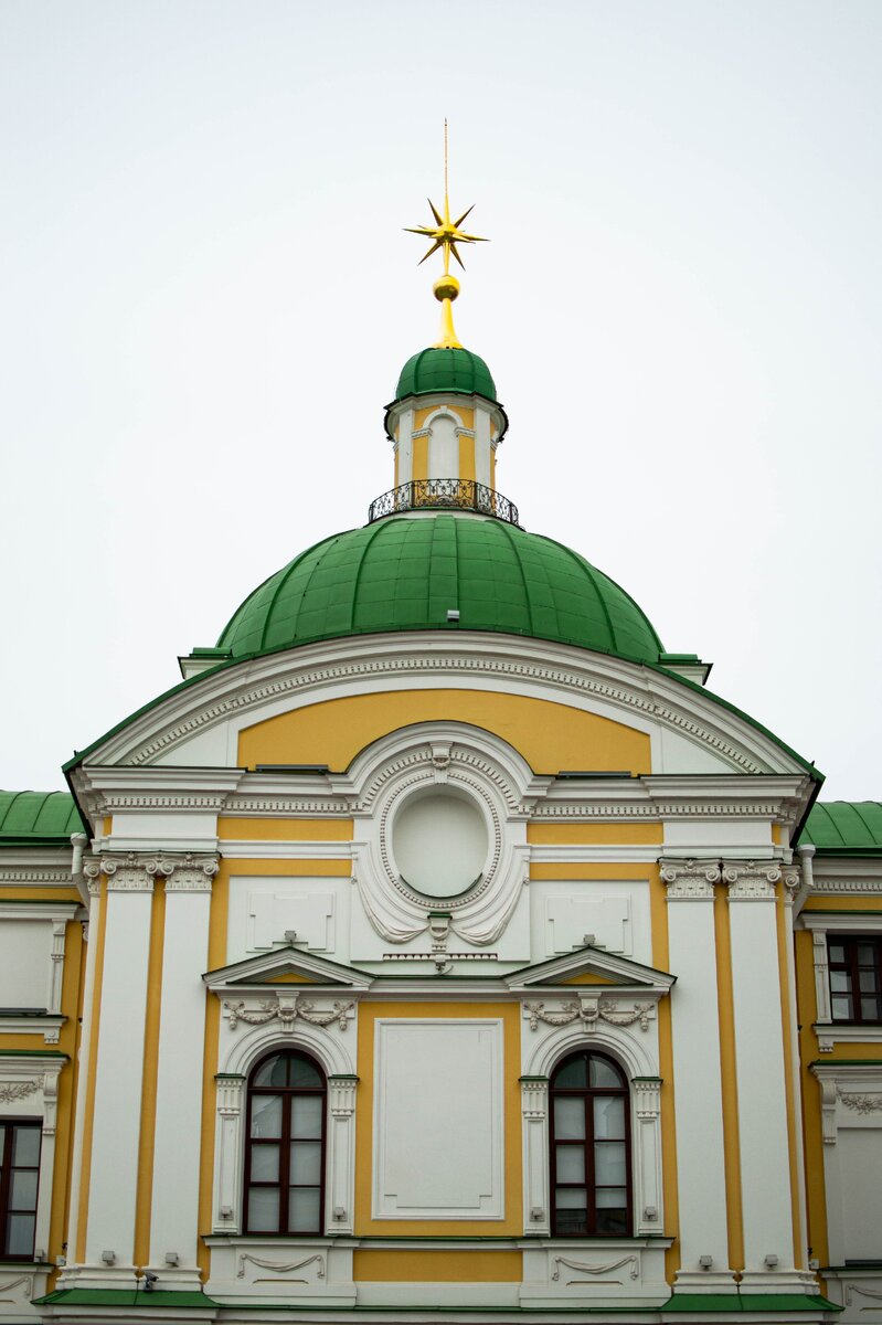 Императорский путевой дворец в Твери. 