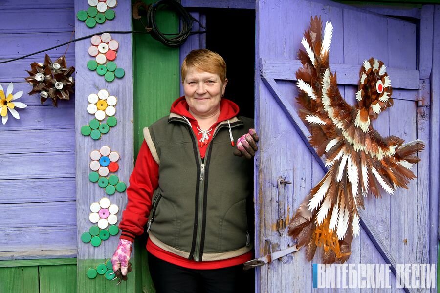 Металлический дельфин на пляже Новороссийска позаботится об экологии и своих собратьях