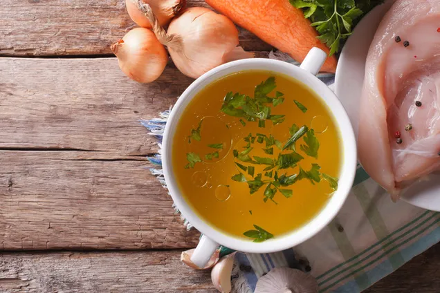 Консоме из курицы 