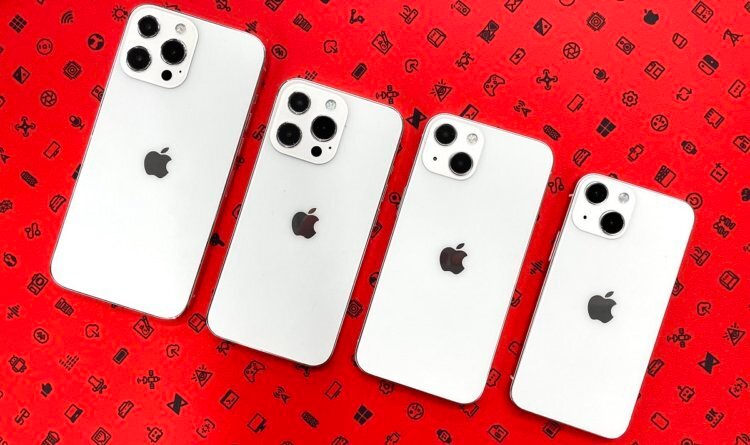 Модельный ряд слева на право: 13 Pro Max, 13 Pro, 13, 13 Mini. Обратите внимание на камеры и их блок: размер блока в "прошке" сильно больше, чем хотелось бы.