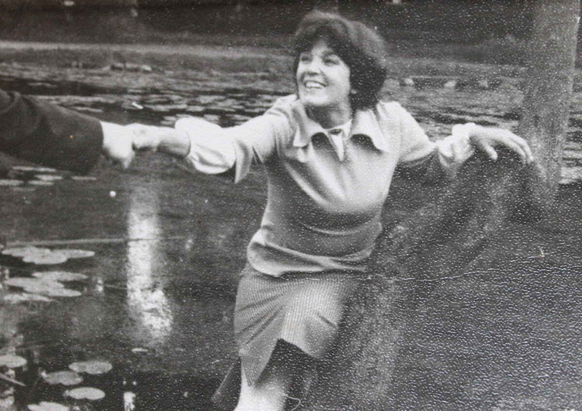 Мамочка на любимом Чудском озере. Фото сделала я со старенького фото