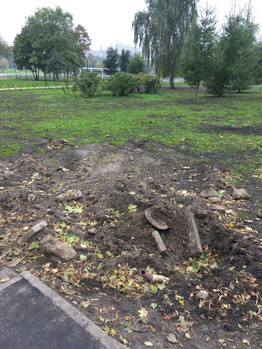 Инсталляция «Акведук». Художник неизвестен