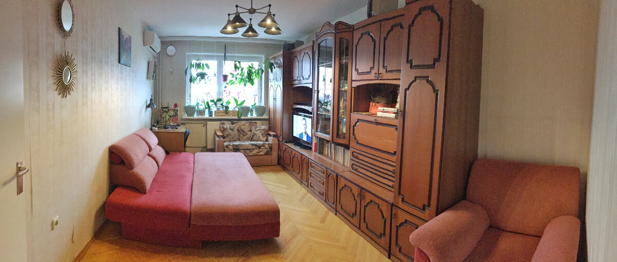 Гостиная до переделки. Фото автора