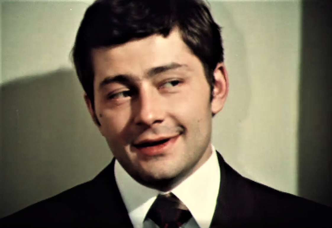 Кадр из фильма "Жили три холостяка" (1973)