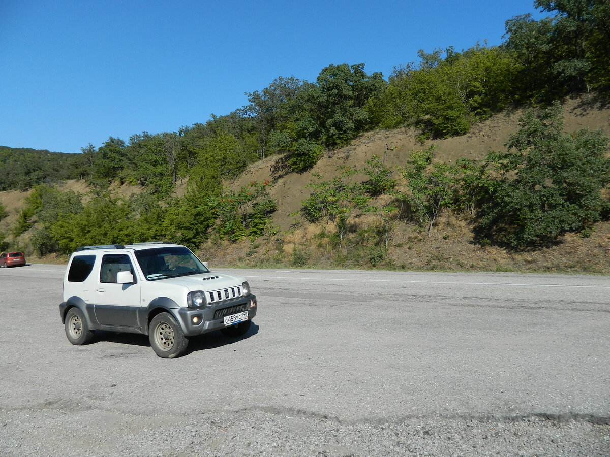 Машина жены. Я тоже на ней катаюсь.