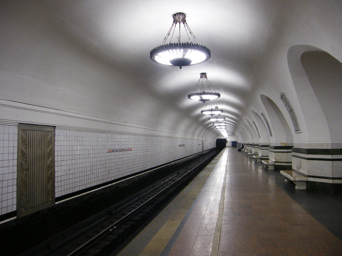 Метро алексеевская москва