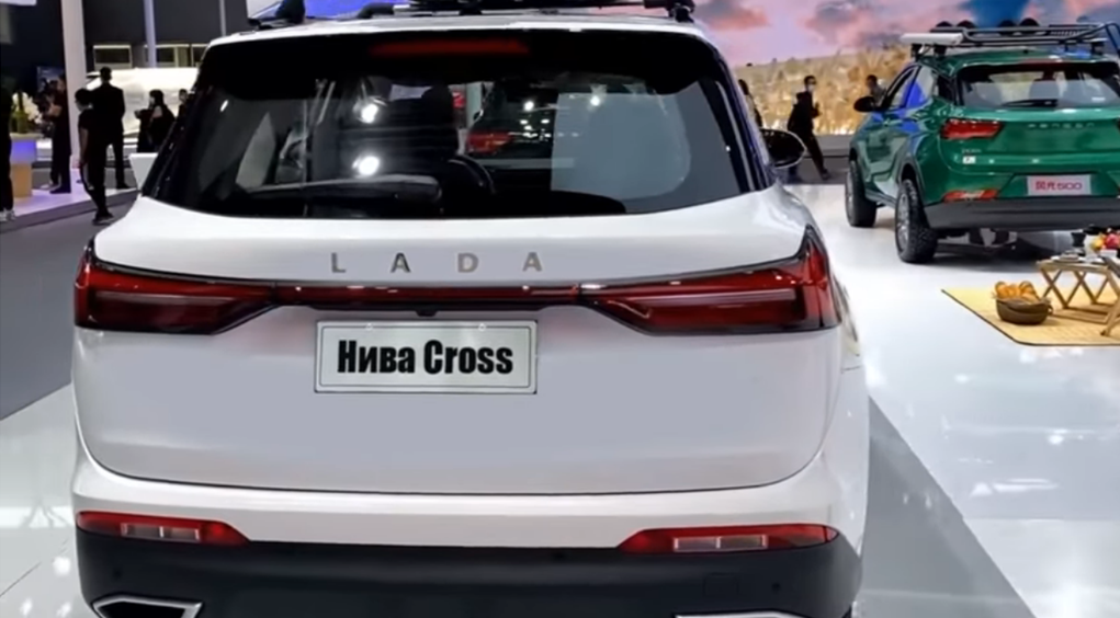Будет ли работать АвтоВАЗ в 2022 году. На Ладу Весту могут поставить полный привод и турбонаддув. Цены стали больше на 247 тысяч