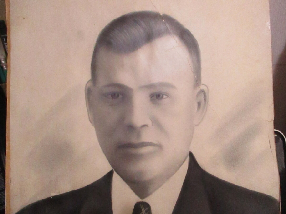 Фото из личного альбома. Никитин Григорий Михайлович.