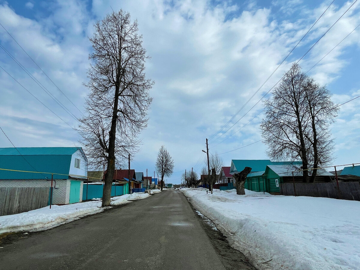 Село даже. Кужмара. Как выглядит село Илюшино.