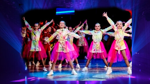 Младшие и средние группы шоу -балета 
