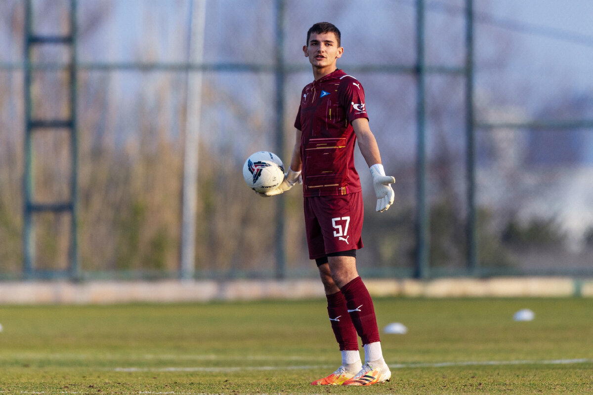 Евгений Замерец - голкипер ФК "Чайка" Песчанокопское