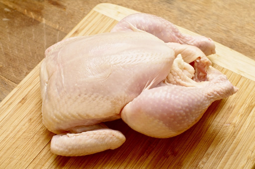 Полезное мясо кур. Тушка бройлера. Курица домашняя тушка. Тушки бройлера домашнего. Курица охлажденная.