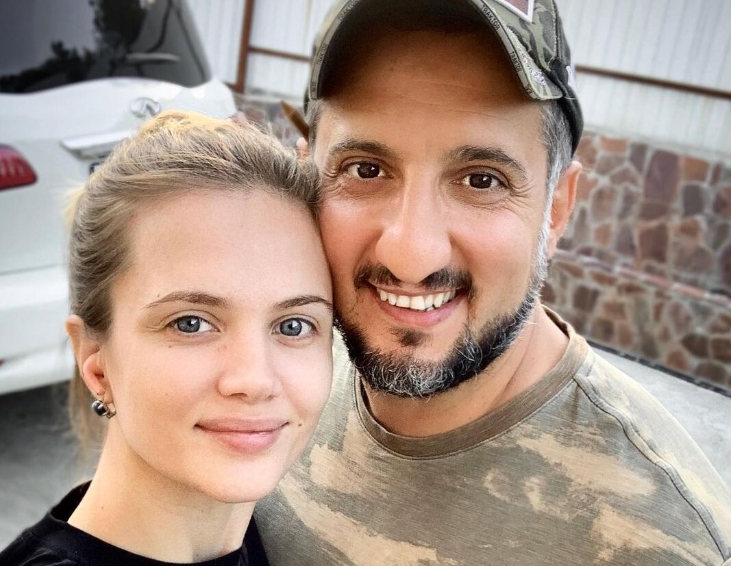 Арарат Кещян и его жена Екатерина. Фото: instagram.com/katyakeshchyan/