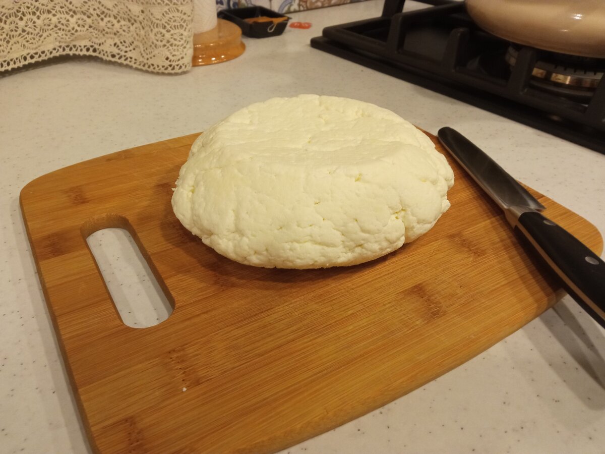 Жена сделала из молока вкуснейший Адыгейский сыр. Сколько получилось, выгодно ли для бизнеса? Считаем и размышляем5