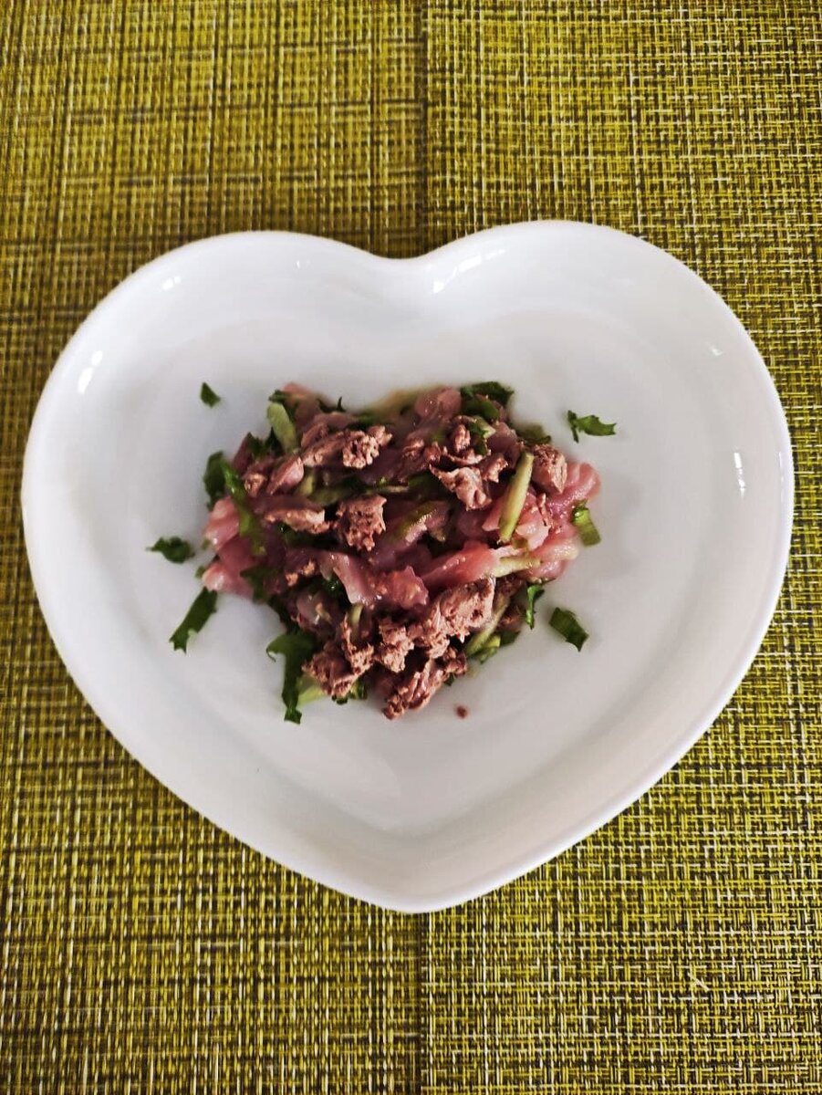 Теплый салат с печенью