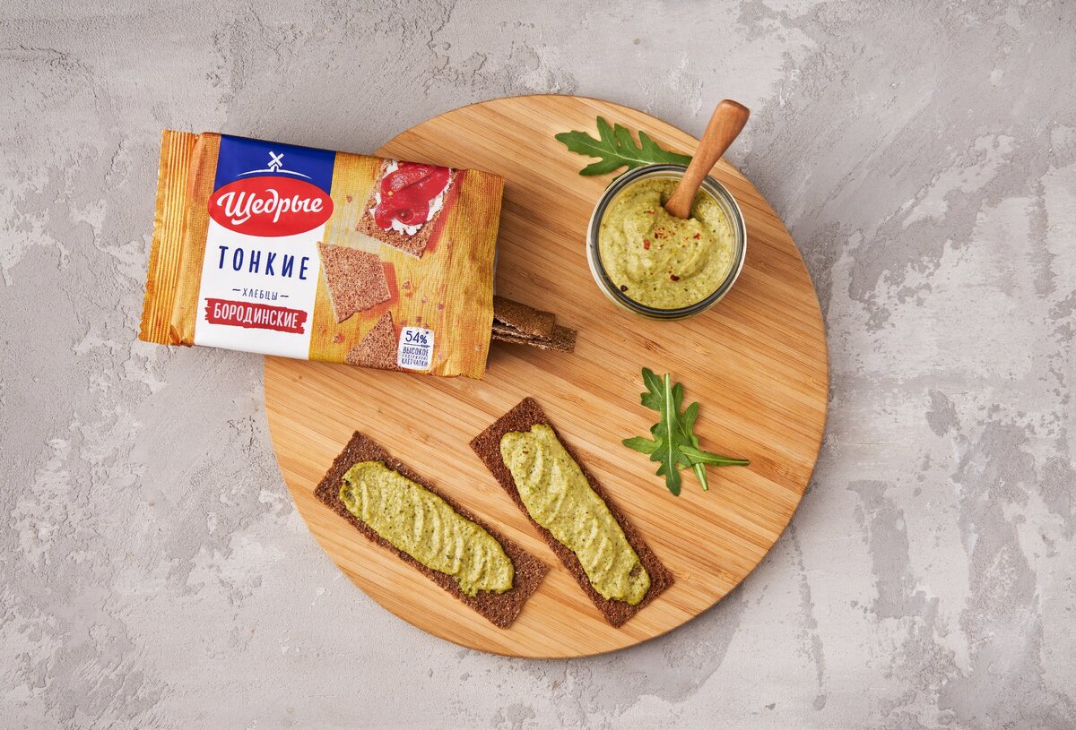 Паста из авокадо и брокколи