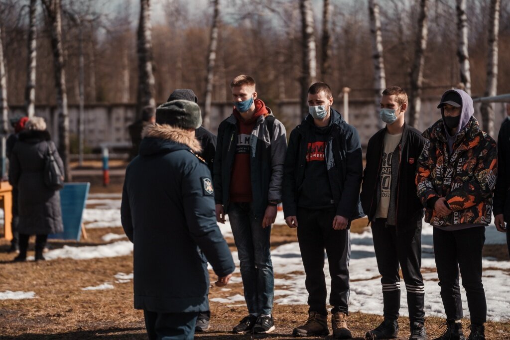 В Тверской области в Ржевской воинской части отметили День призывника