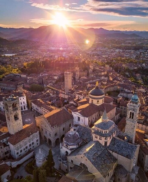 Университет в Бергамо