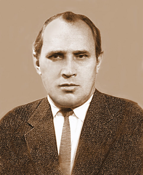 Борис Петрович Зверев, главный инженер КЧХЗ. Фото из архива семьи Зверевых.