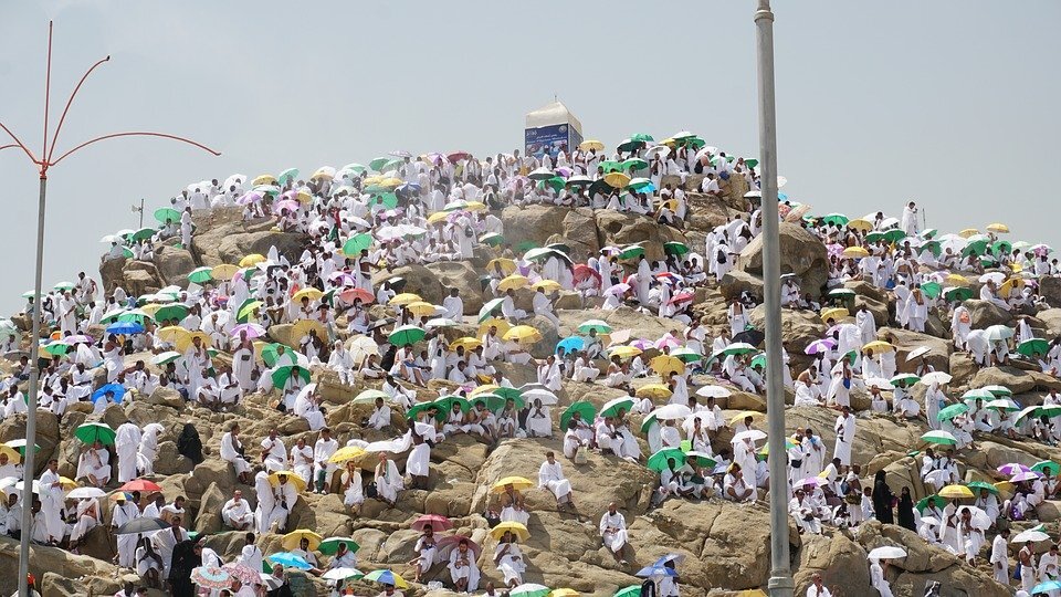 Гора Арафат, где встретились Адам и Хава после изгнания из рая.