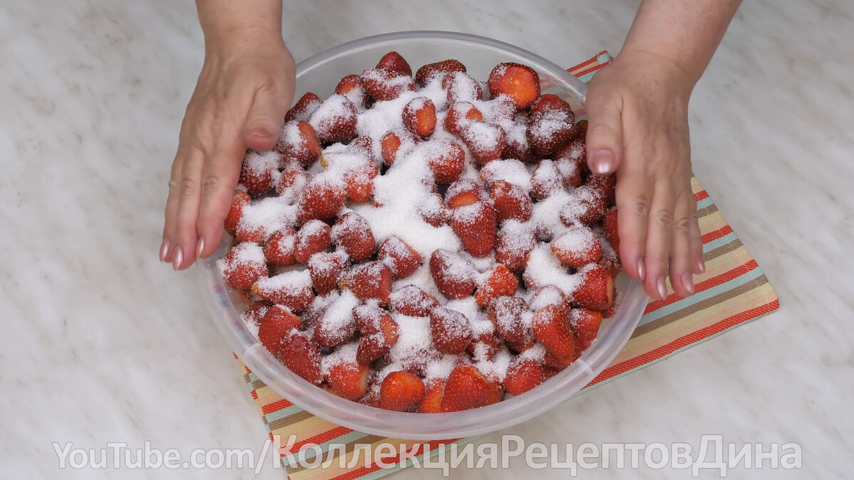 Всего 2 ингредиента! Клубника в собственном соку на зиму! Заготовка  клубники на зиму! | Дина, Коллекция Рецептов | Дзен