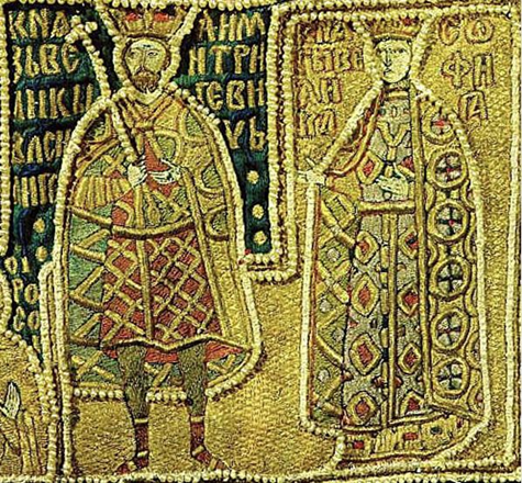 Великий князь Василий I Дмитриевич и княгиня Софья Витовтовна. Шитье на саккосе митрополита Московского Фотия