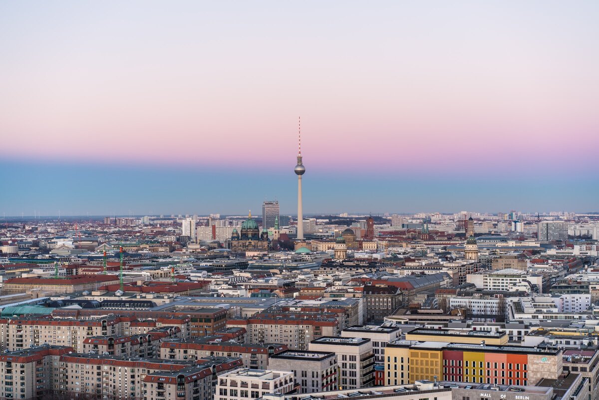 Берлин, Германия. источник: Jonas Tebbe (Unsplash)