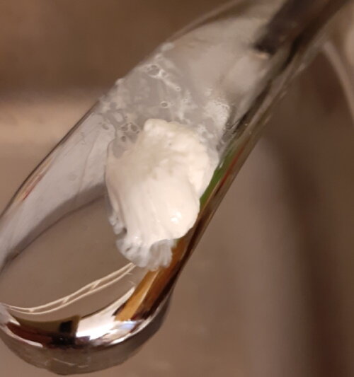 Хромированные краны начинают блестеть