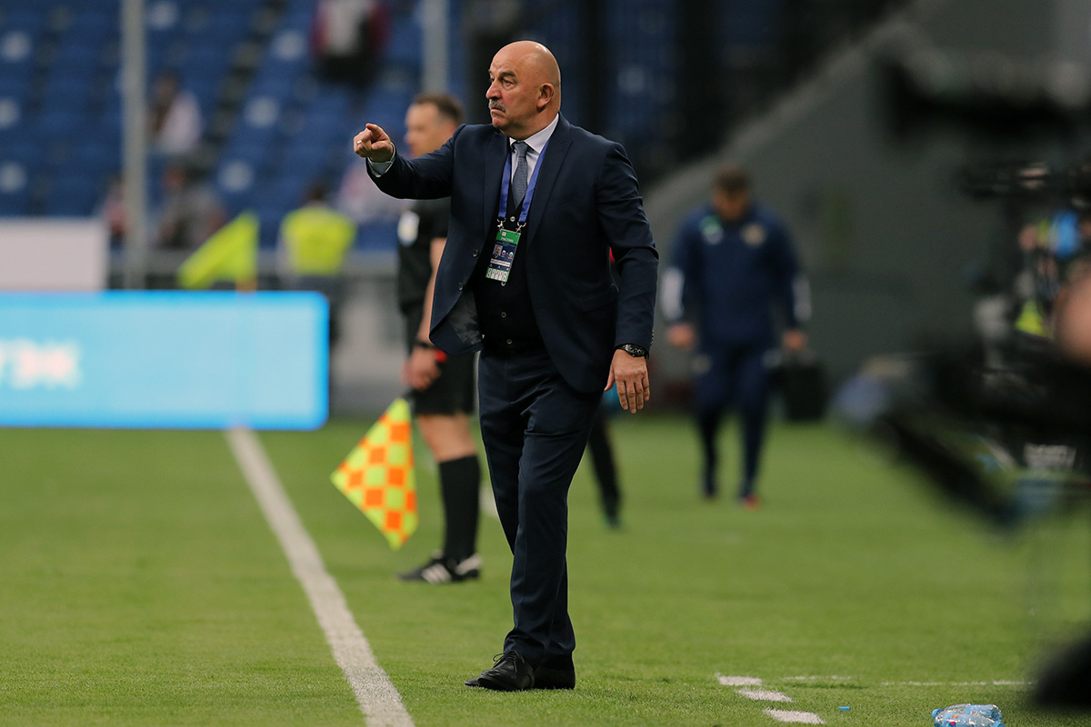 Фото с матча Россия — Болгария