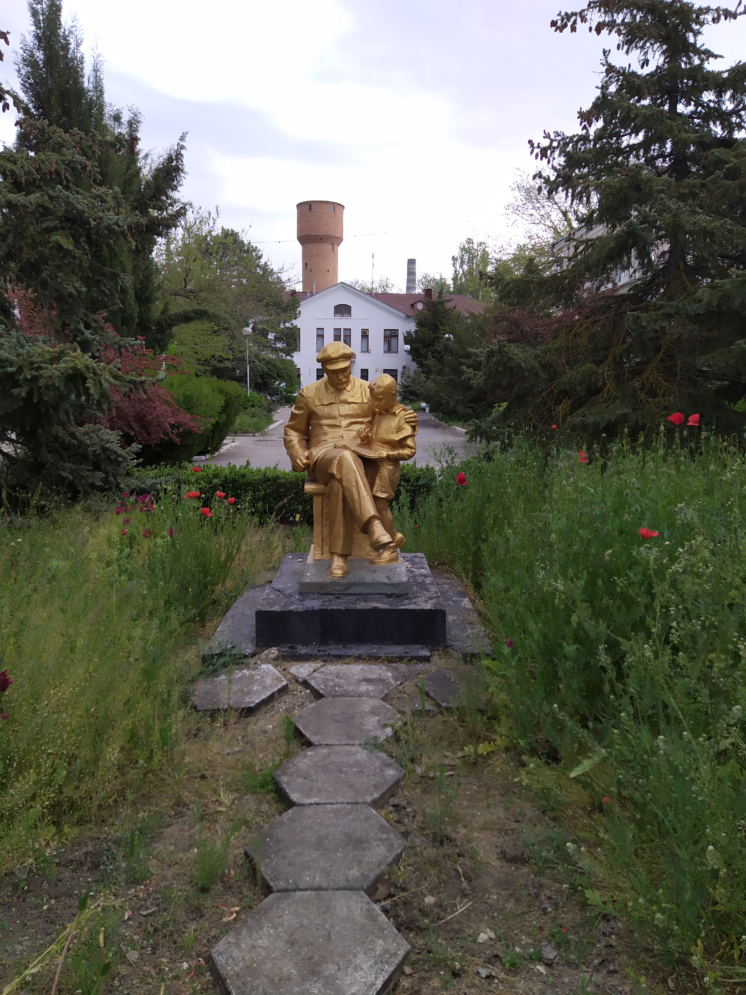 Памятники вождю. Фотоподборка памятников Ленину в городах России. Часть 5.0